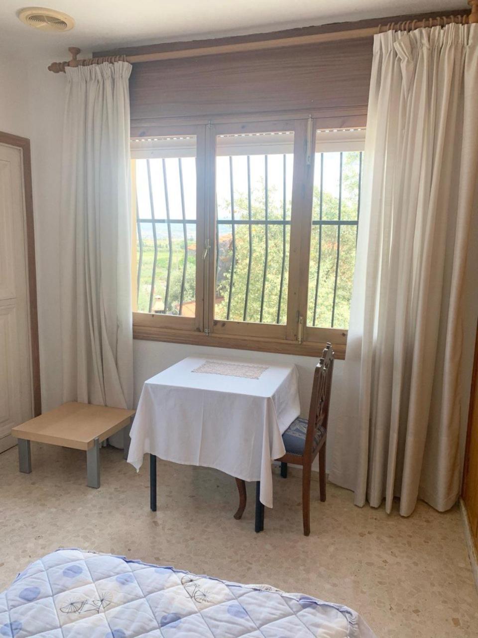 Con Piscina Privada En Casa De Campo, Granada Country house *