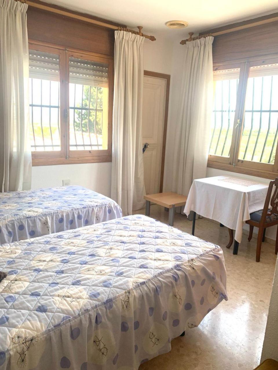 Landhuis Con Piscina Privada En Casa De Campo, Granada *