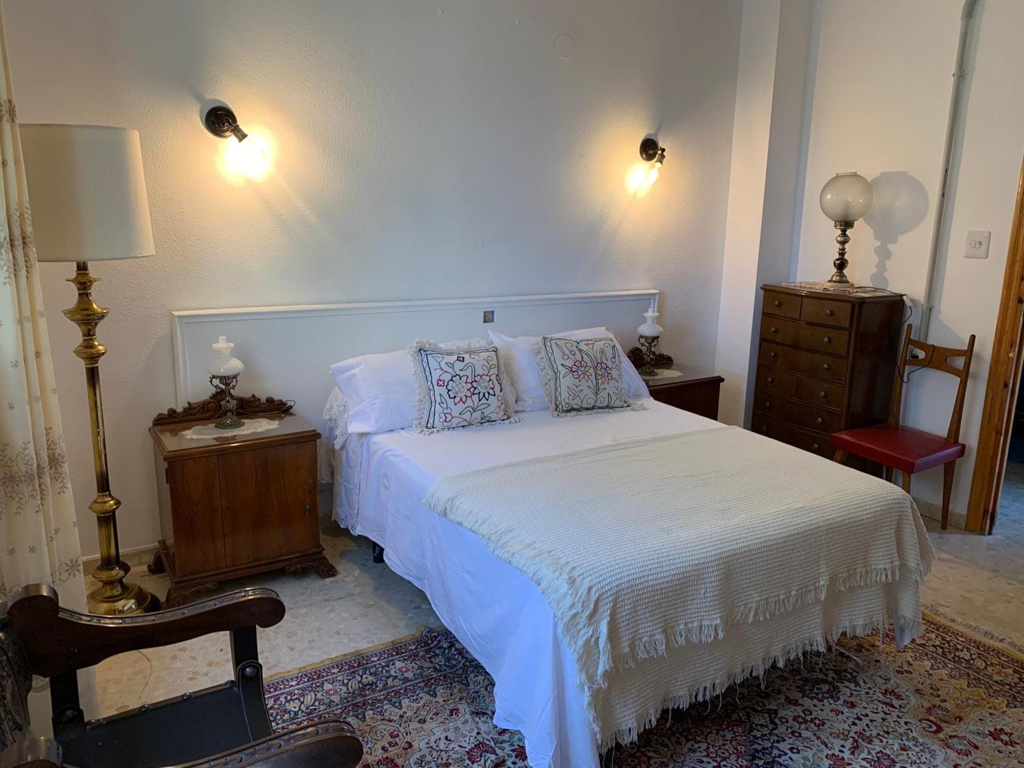 Con Piscina Privada En Casa De Campo, Granada *