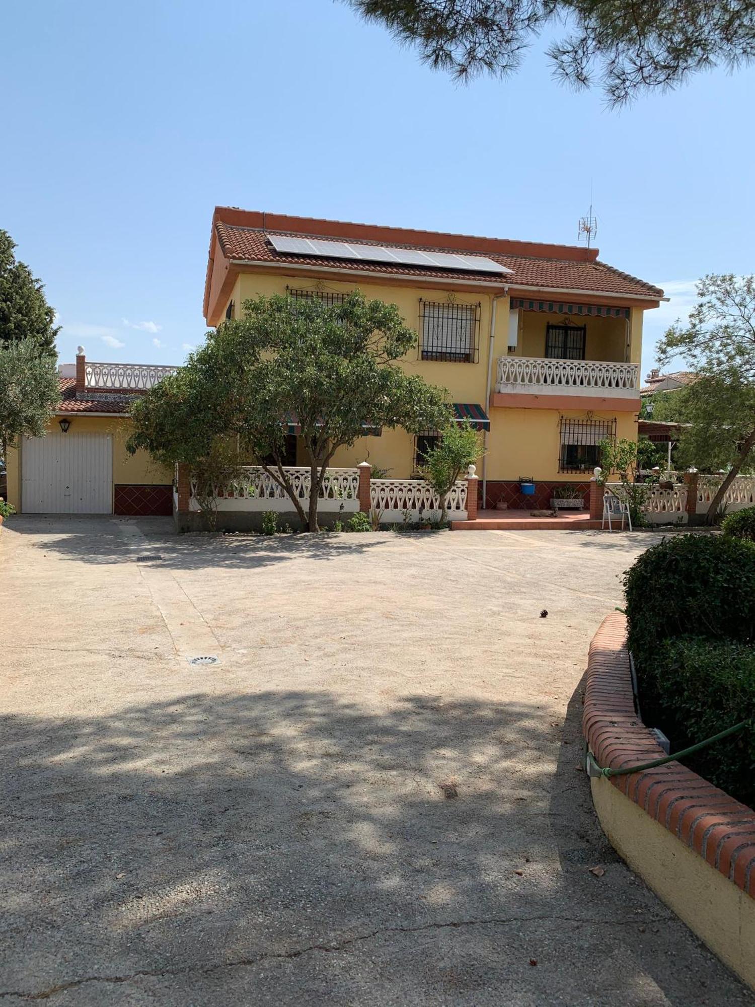 Landhuis Con Piscina Privada En Casa De Campo, Granada *