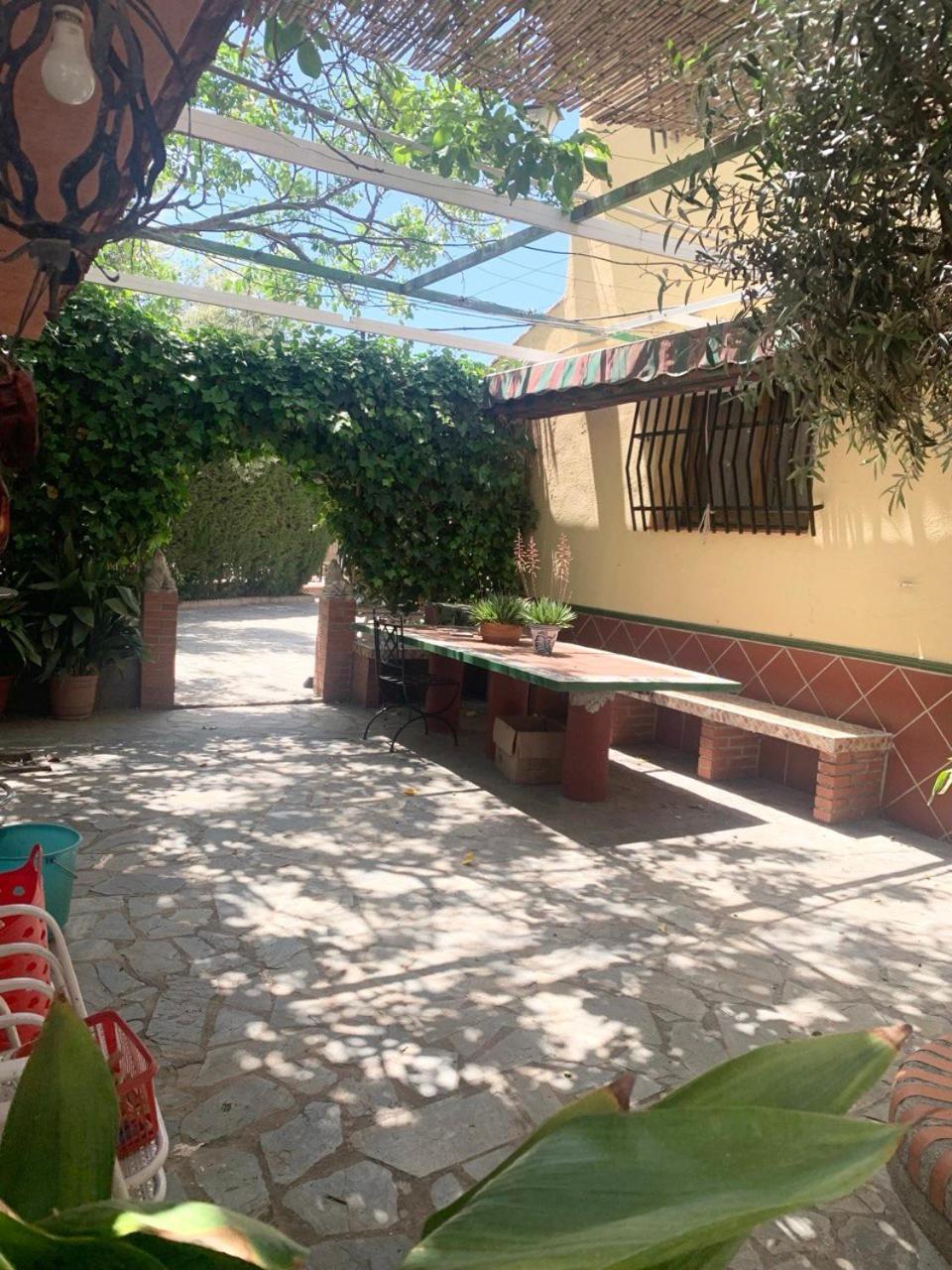 Con Piscina Privada En Casa De Campo, Granada Gospodarstwo wiejskie